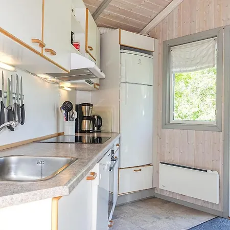 Gorgeous In With Kitchen 度假居