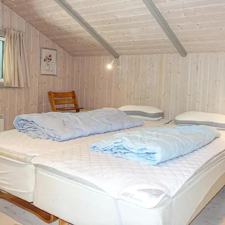 Gorgeous In With Kitchen